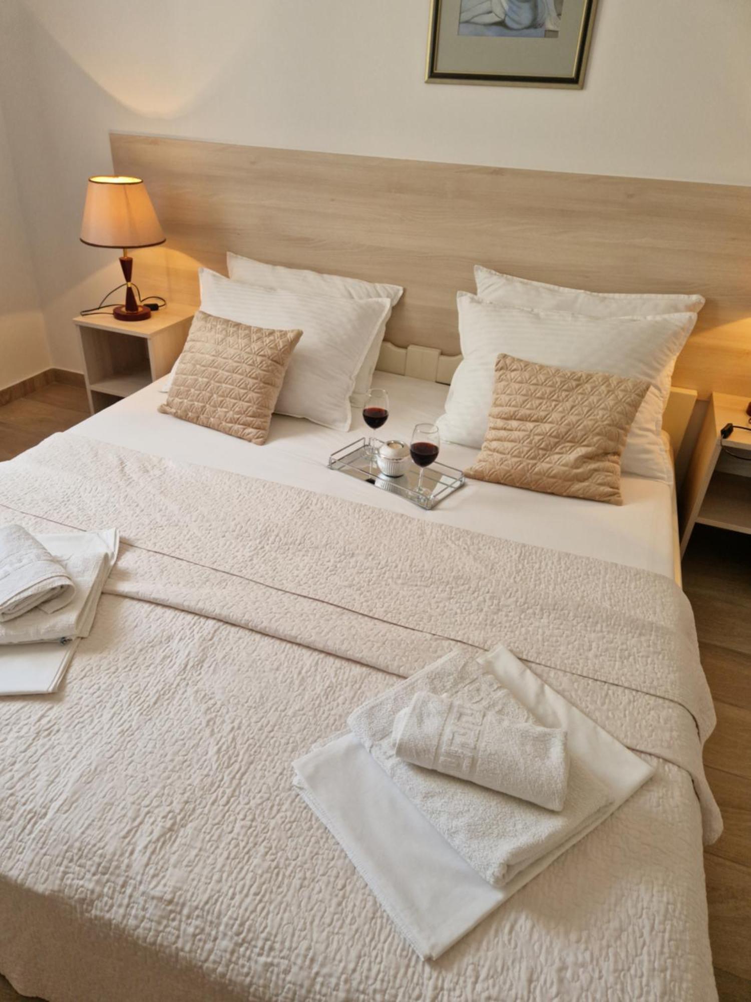 Apartments Saric 바스카보다 외부 사진